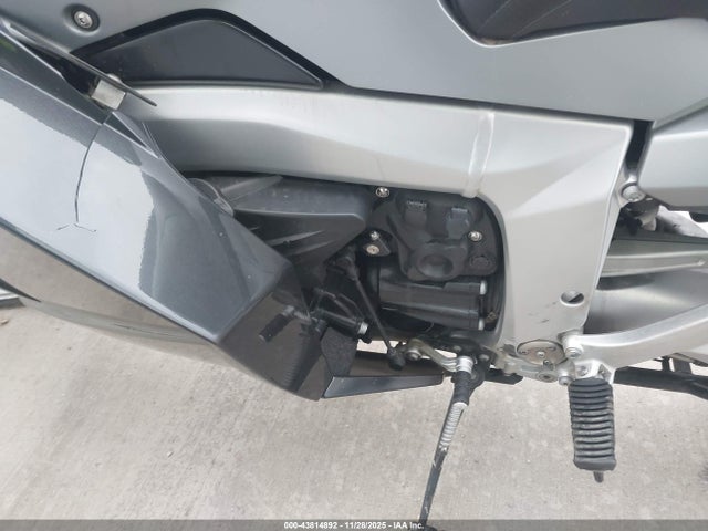 43814892 :رقم المزاد ، WB10597057ZN46243 vin ، 2007 Bmw K1200 Gt مزاد بيع
