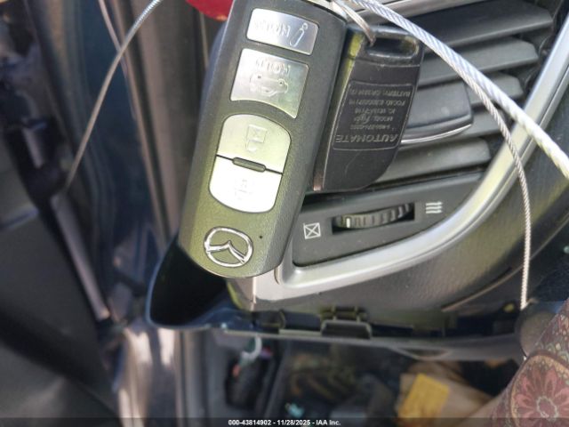 2017 MAZDA MAZDA3 3MZBN1U78HM102188 Photo 10