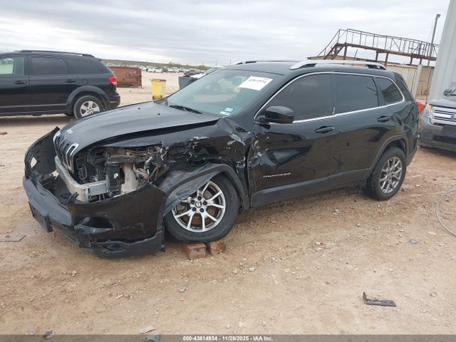 Jeep Cherokee Latitude Plus Fwd 2018 1C4PJLLB2JD621776 Image 2