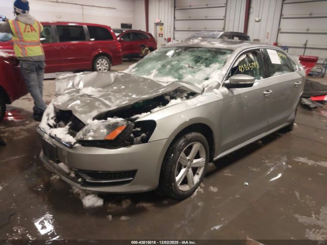 2013 VOLKSWAGEN PASSAT 1VWBP7A30DC095893 Photo 1