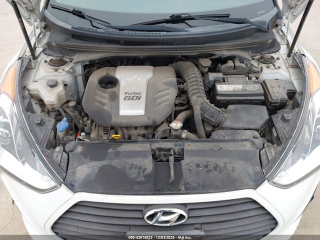 2015 HYUNDAI VELOSTER KMHTC6AE5FU234617 Photo 9