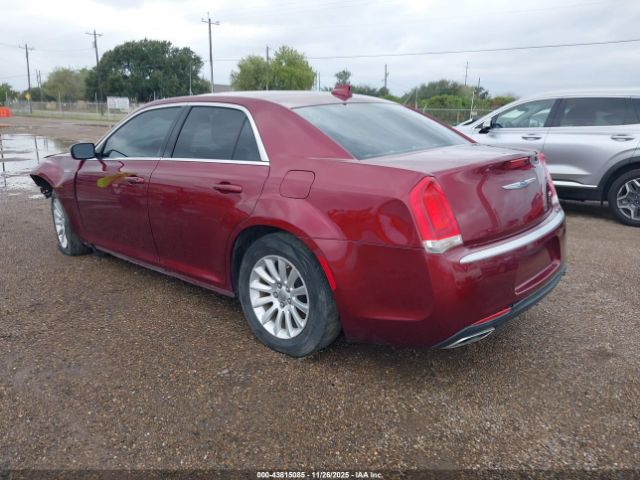 2019 CHRYSLER 300 2C3CCAAG0KH746084 Photo 2
