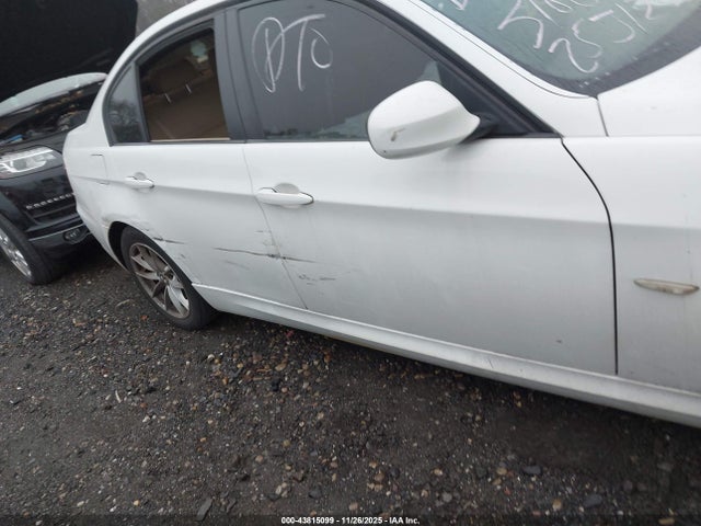 Aukcja sprzedaży 2010 Bmw 328i, vin: WBAPH7C50AA176692, numer aukcji: 43815099