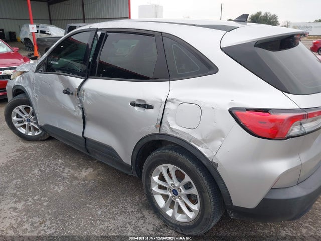 1FMCU0F68LUA35701 Ford ESCAPE S