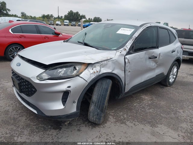 1FMCU0F68LUA35701 Ford ESCAPE S