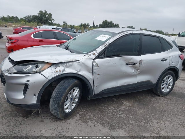 1FMCU0F68LUA35701 Ford ESCAPE S