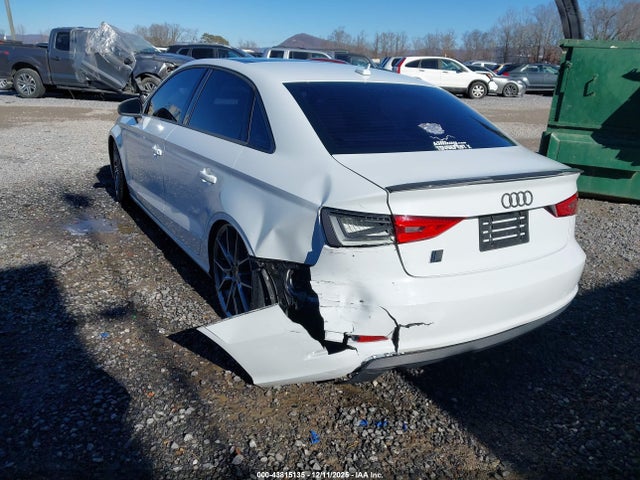 2015 AUDI A3 WAUACGFF1F1087813 Photo 2