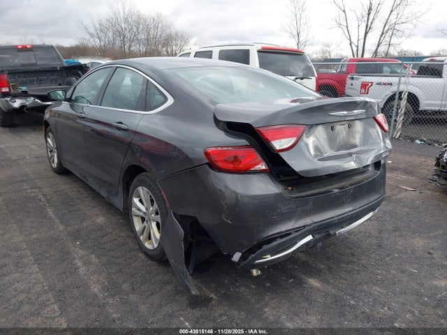 2015 Chrysler 200 Limited მანქანა იყიდება აუქციონზე, vin: 1C3CCCAB1FN682490, აუქციონის ნომერი: 43815146