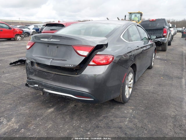 2015 Chrysler 200 Limited მანქანა იყიდება აუქციონზე, vin: 1C3CCCAB1FN682490, აუქციონის ნომერი: 43815146