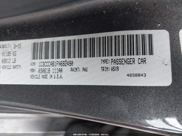 2015 Chrysler 200 Limited მანქანა იყიდება აუქციონზე, vin: 1C3CCCAB1FN682490, აუქციონის ნომერი: 43815146