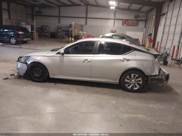 Продаж на аукціоні авто 2020 Nissan Altima S Fwd, vin: 1N4BL4BV9LC130495, номер лоту: 43815158