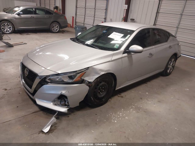 Продаж на аукціоні авто 2020 Nissan Altima S Fwd, vin: 1N4BL4BV9LC130495, номер лоту: 43815158