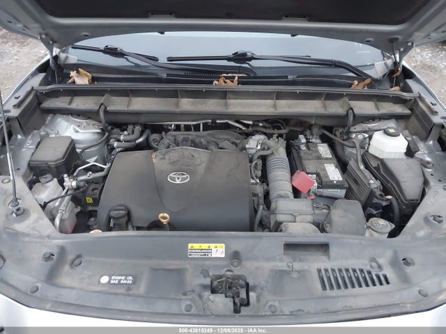 Toyota Highlander Xle 2021 5TDGZRBH4MS547903 Image 10