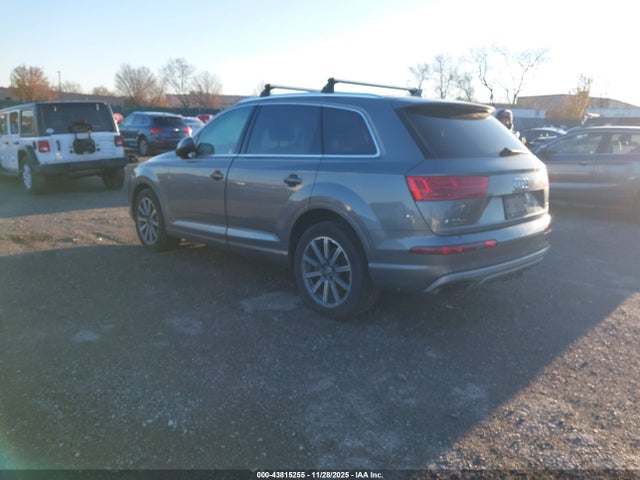 2018 AUDI Q7 WA1VAAF70JD025398 Photo 2