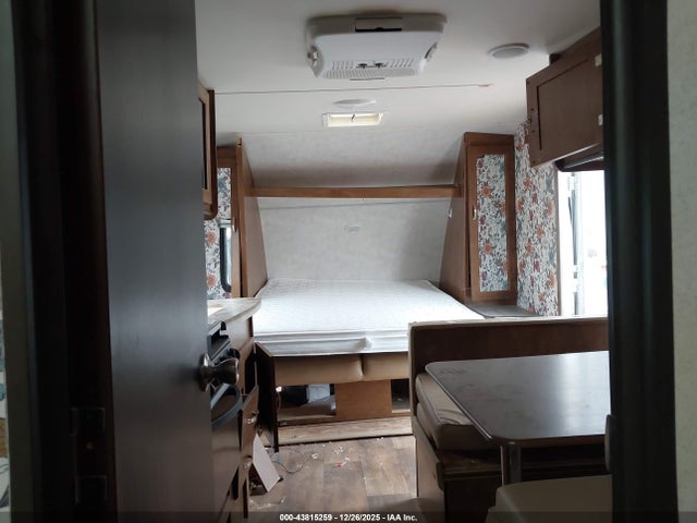 Forest River Salem Cruise Lite 2017 4X4TSM722HT111529 Image 5