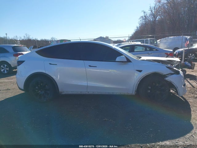 7SAYGDEE5PA030956 Tesla Model Y Awd/long Range Dual Motor All-wheel Drive