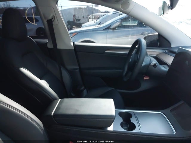 2023 TESLA MODEL Y 7SAYGDEE5PA030956 Photo 8