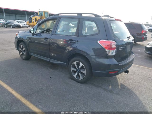 2017 SUBARU FORESTER JF2SJABC0HH536884 Photo 2
