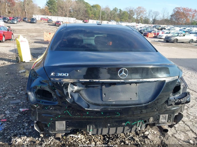 Aukcja sprzedaży 2017 Mercedes-benz C 300, vin: 55SWF4JB7HU186678, numer aukcji: 43815329