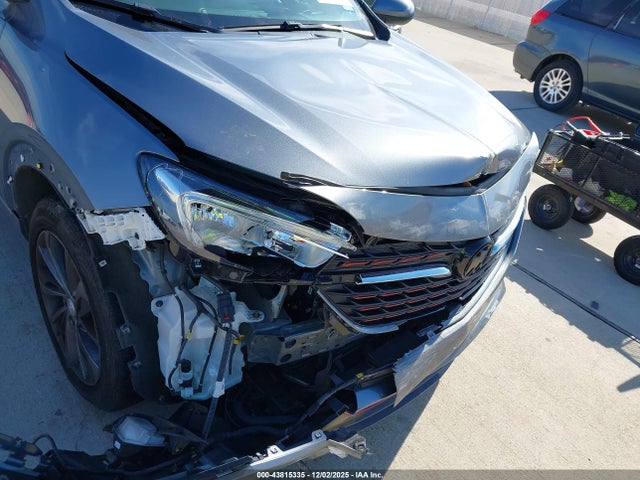 KL4MMESLXMB158960 Buick Encore Gx Awd Select