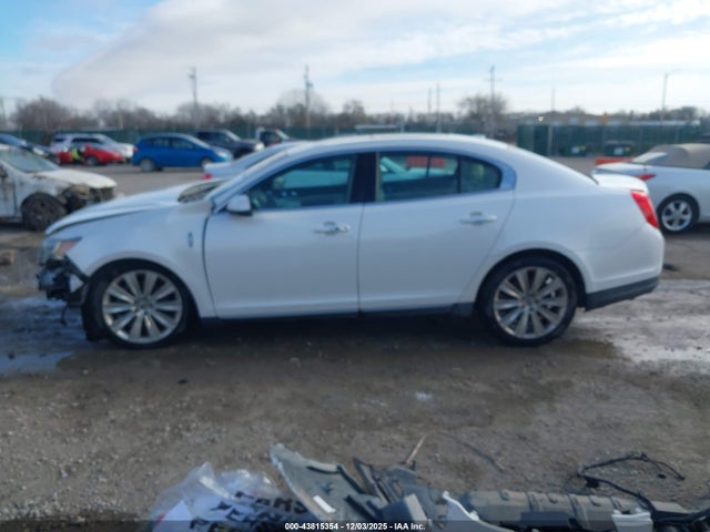 1LNHL9FT3EG600473 Lincoln Mks Ecoboost