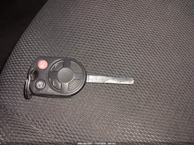 43815397 :رقم المزاد ، 1FADP3K23EL195598 vin ، 2014 Ford Focus Se مزاد بيع