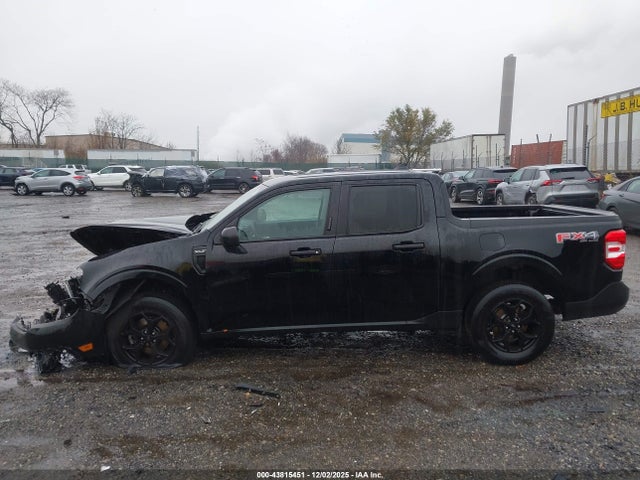 3FTTW8F9XNRA78339 Ford Maverick Xlt