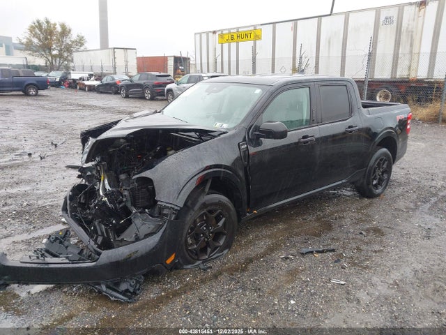 3FTTW8F9XNRA78339 Ford Maverick Xlt