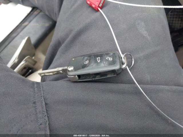 2013 VOLKSWAGEN JETTA 3VWDX7AJ3DM424091 Photo 10