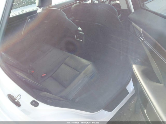 43815528 :رقم المزاد ، 2T2HZMDA9NC327959 vin ، 2022 Lexus Rx 350 مزاد بيع