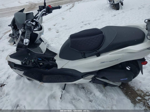 Honda WW150 A 2022 RLHKF4714NY100611 Image 13