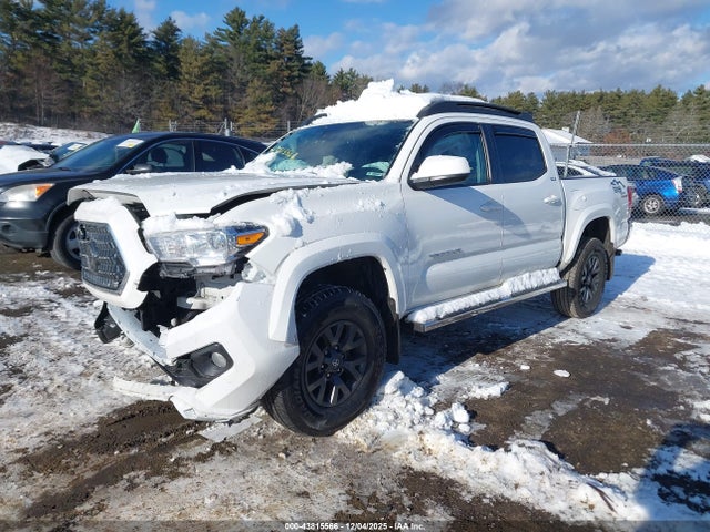 3TMCZ5AN1NM532677 Toyota Tacoma Sr5 V6