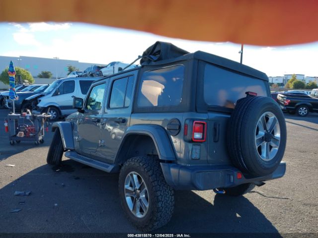 2018 JEEP WRANGLER UNLIMITED 1C4HJXEN6JW329913 Photo 2