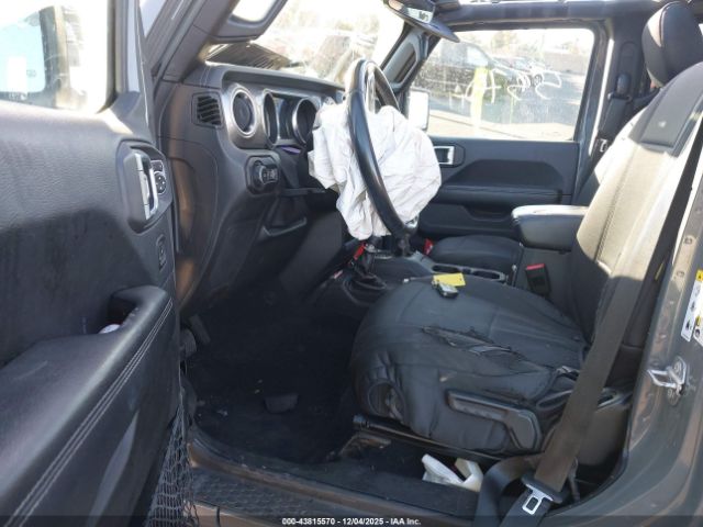 2018 JEEP WRANGLER UNLIMITED 1C4HJXEN6JW329913 Photo 4