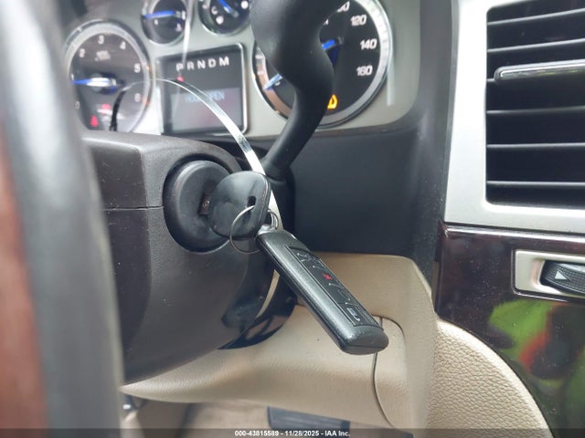 2009 CADILLAC ESCALADE 1GYFK23229R285879 Photo 10