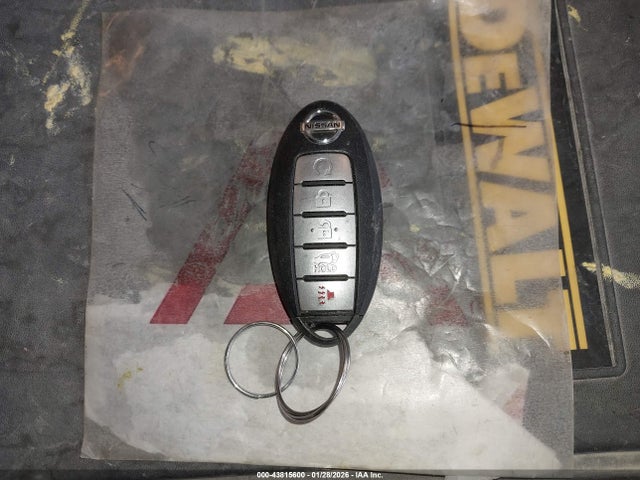 43815600 :رقم المزاد ، JN8AT2MV1LW135507 vin ، 2020 Nissan Rogue Sv Intelligent Awd مزاد بيع