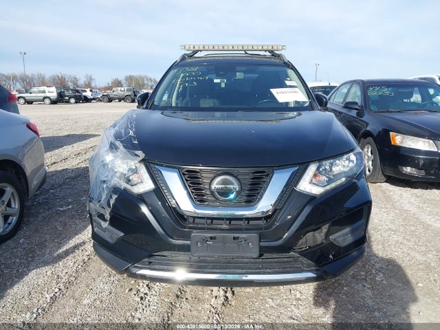 43815600 :رقم المزاد ، JN8AT2MV1LW135507 vin ، 2020 Nissan Rogue Sv Intelligent Awd مزاد بيع