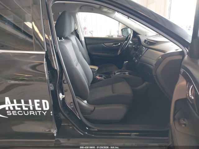 43815600 :رقم المزاد ، JN8AT2MV1LW135507 vin ، 2020 Nissan Rogue Sv Intelligent Awd مزاد بيع