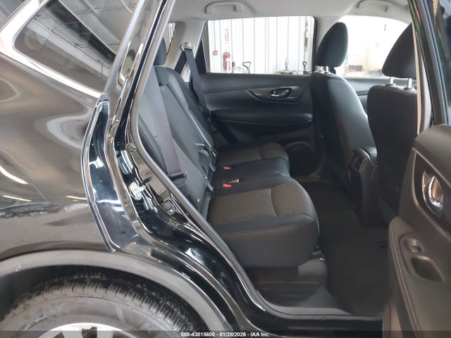 43815600 :رقم المزاد ، JN8AT2MV1LW135507 vin ، 2020 Nissan Rogue Sv Intelligent Awd مزاد بيع
