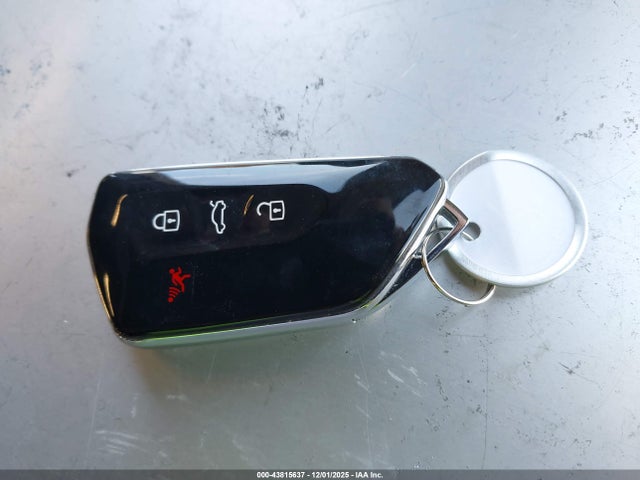 Volkswagen Id.4 Awd Pro 2023 1V2DNPE82PC039352 Image 11