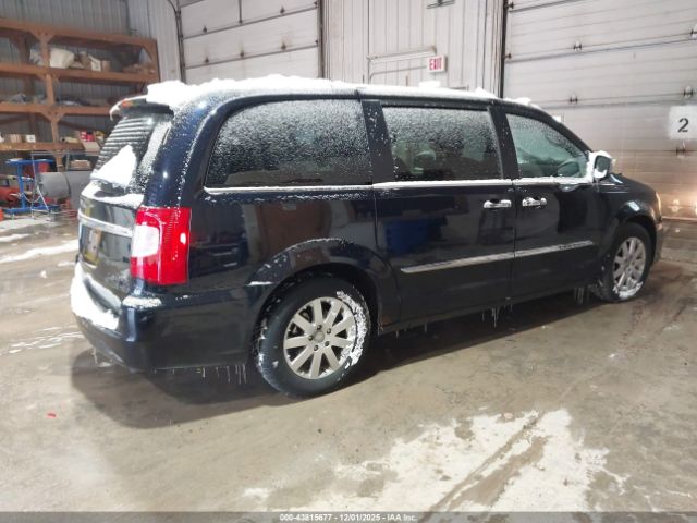 2011 CHRYSLER TOWN & COUNTRY 2A4RR8DGXBR631358 Photo 3
