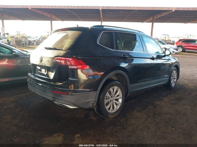 3VV3B7AX1KM043016 Volkswagen Tiguan 2.0t Se/2.0t Sel/2.0t Sel R-line/2.0t Sel R-line Black