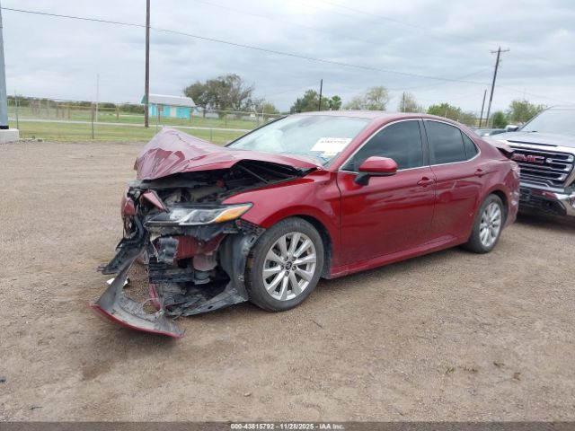 2019 TOYOTA CAMRY 4T1B11HK5KU715042 Photo 1