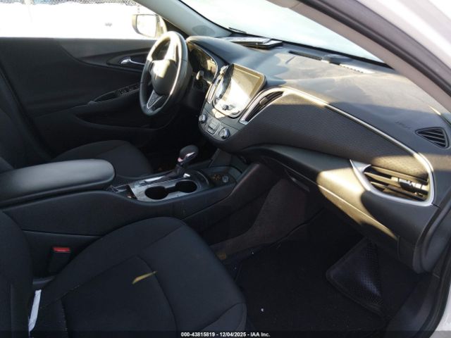 2024 CHEVROLET MALIBU 1G1ZG5ST0RF245858 Photo 4