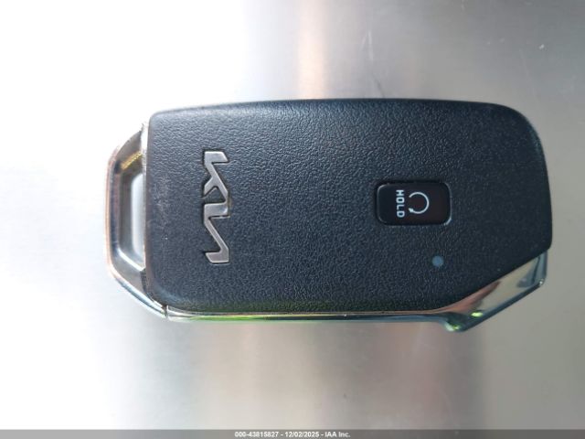 2022 KIA EV6 KNDC3DLC7N5082403 Photo 10