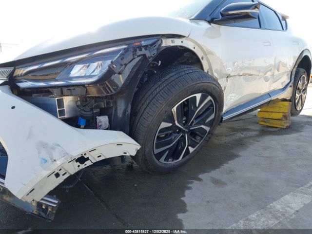 2022 KIA EV6 KNDC3DLC7N5082403 Photo 5