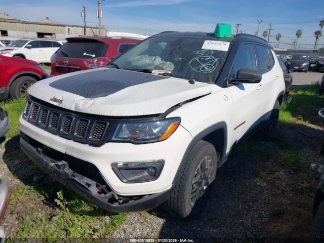 2020 JEEP COMPASS 3C4NJDDB3LT242911 Photo 1