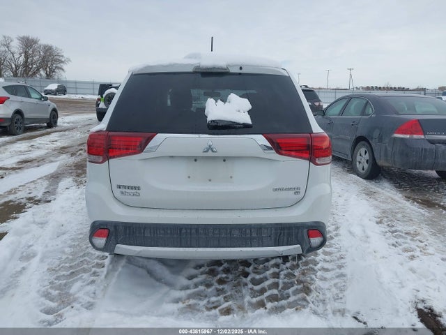 JA4AZ3A3XGZ005453 Mitsubishi Outlander Es/se/sel