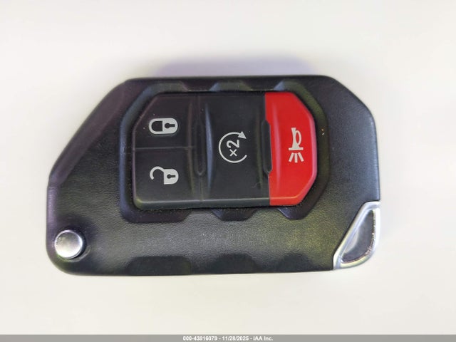 1C4JJXR60NW122816 Jeep Wrangler 4xe Unlimited Rubicon 4x4