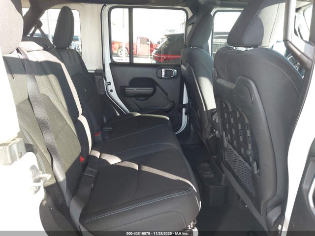 1C4JJXR60NW122816 Jeep Wrangler 4xe Unlimited Rubicon 4x4